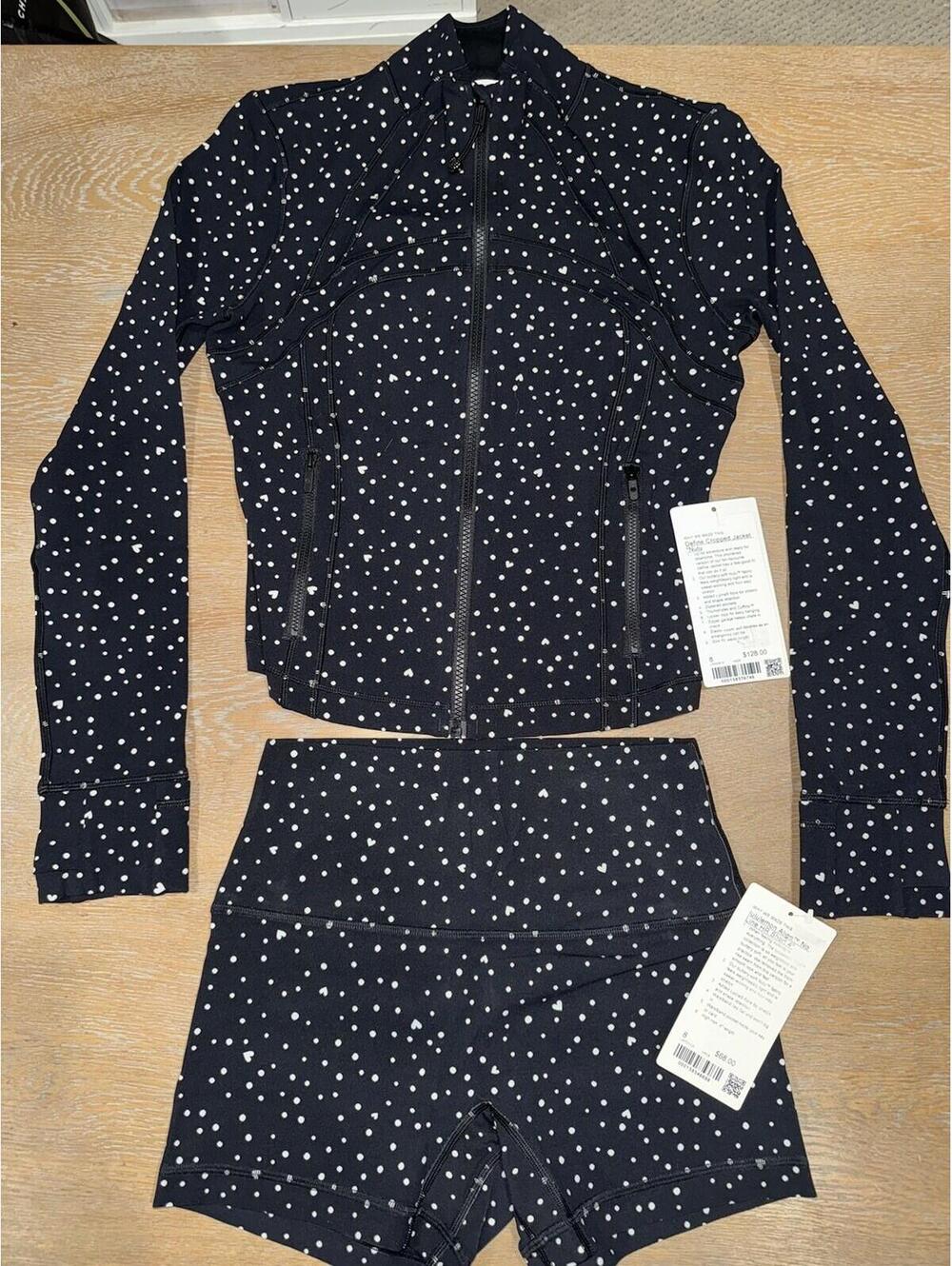 Lululemon SET Cropped Define & Align No Line Shorts Sz 8 Heart Scatter Dot Black